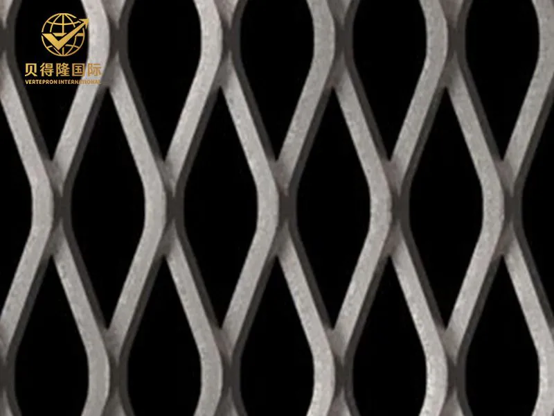 شبكة معدنية موسعة