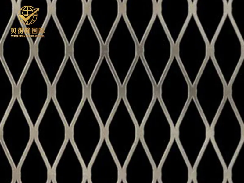 شبكة معدنية موسعة