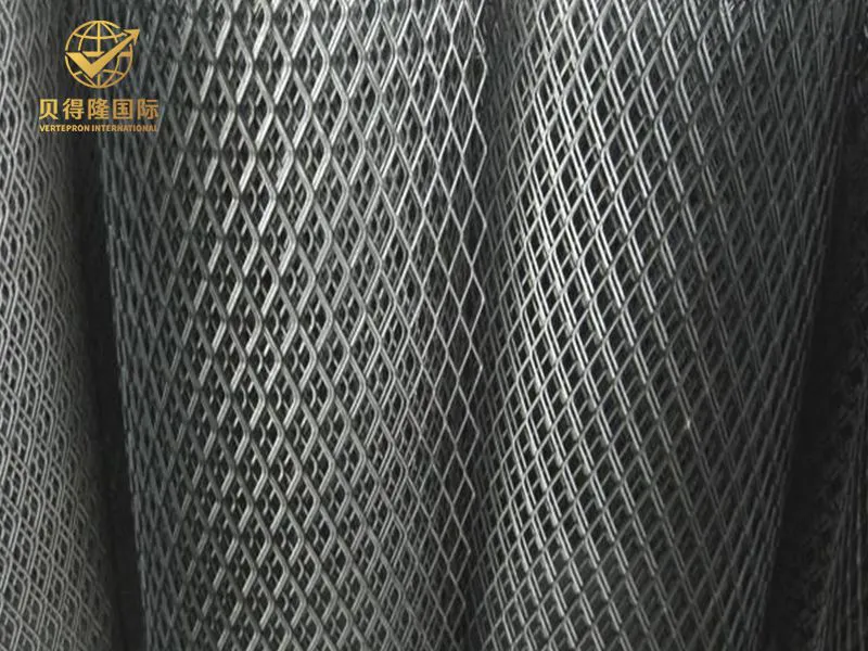 شبكة معدنية موسعة