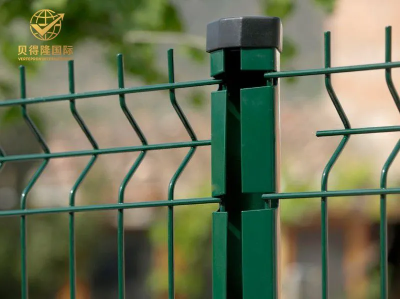 سياج معدني المشاركات